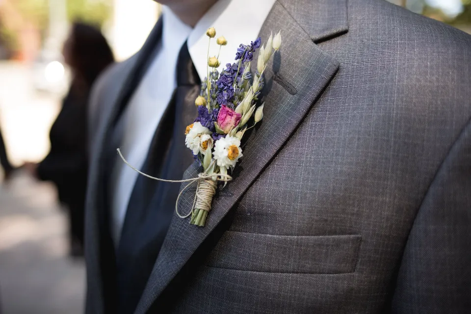 How Long Should My Tie Be - Proper Tie Length